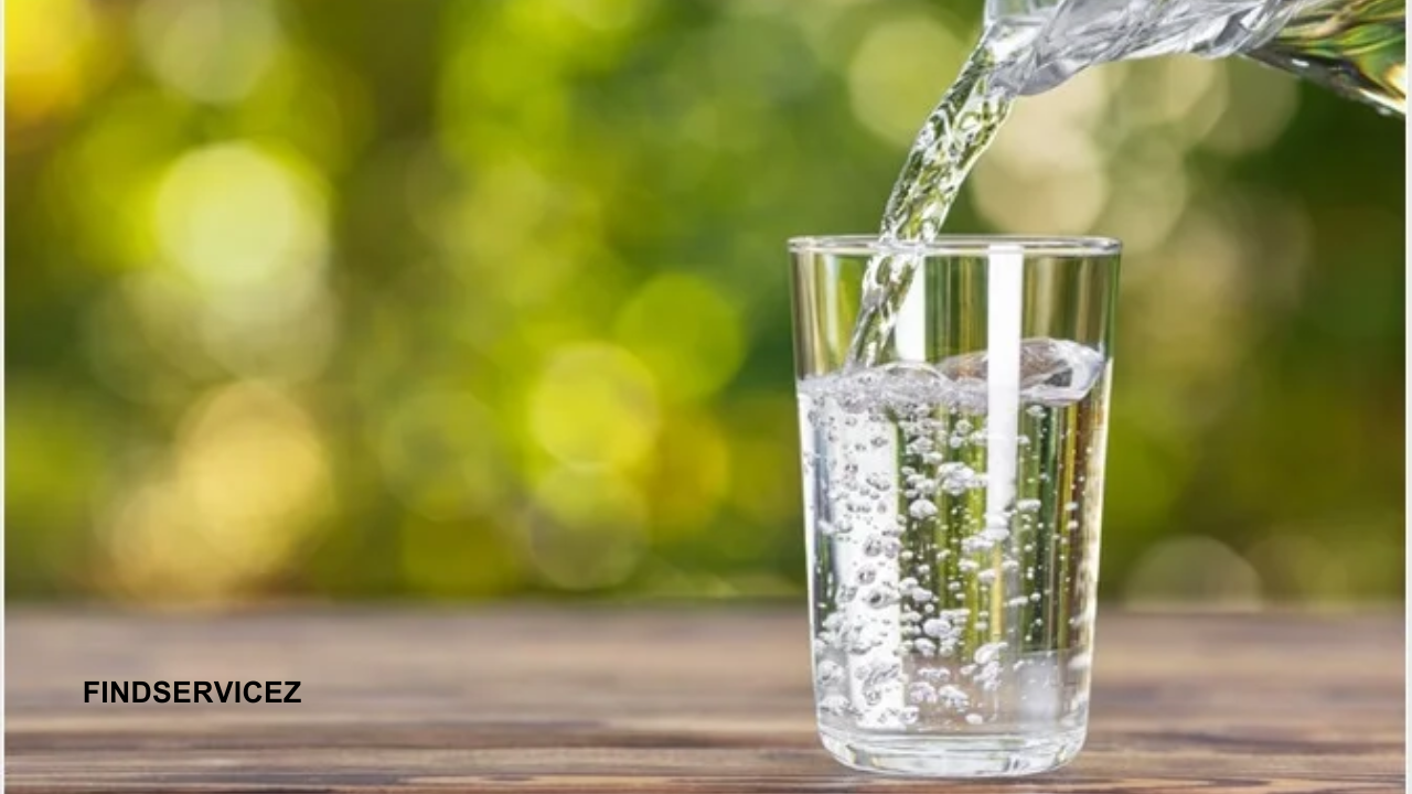 The Benefits of Drinking Water for Your Skin